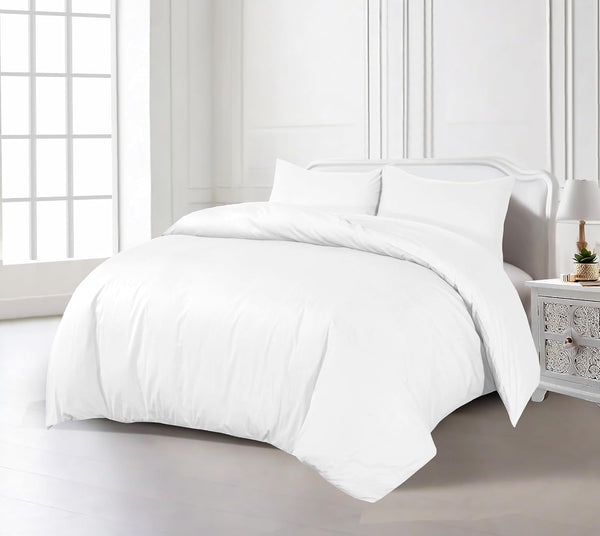 Hotel Quality Duvet Cover Set - 100% Egyptian Cotton, 200TC, Easy Closure. All Sizes Available